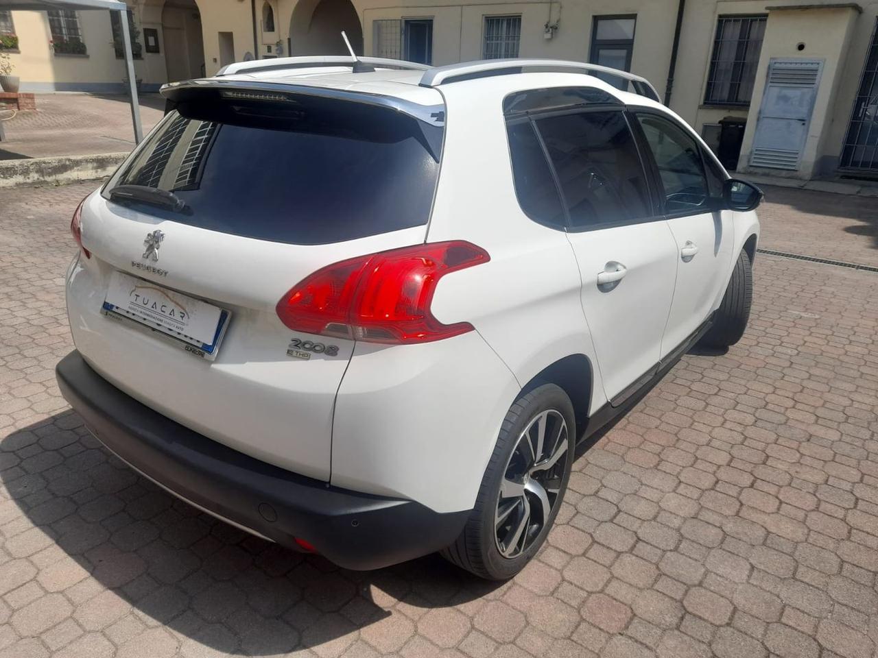 Peugeot 2008 Allure 1.2 PureTech 130 #10994