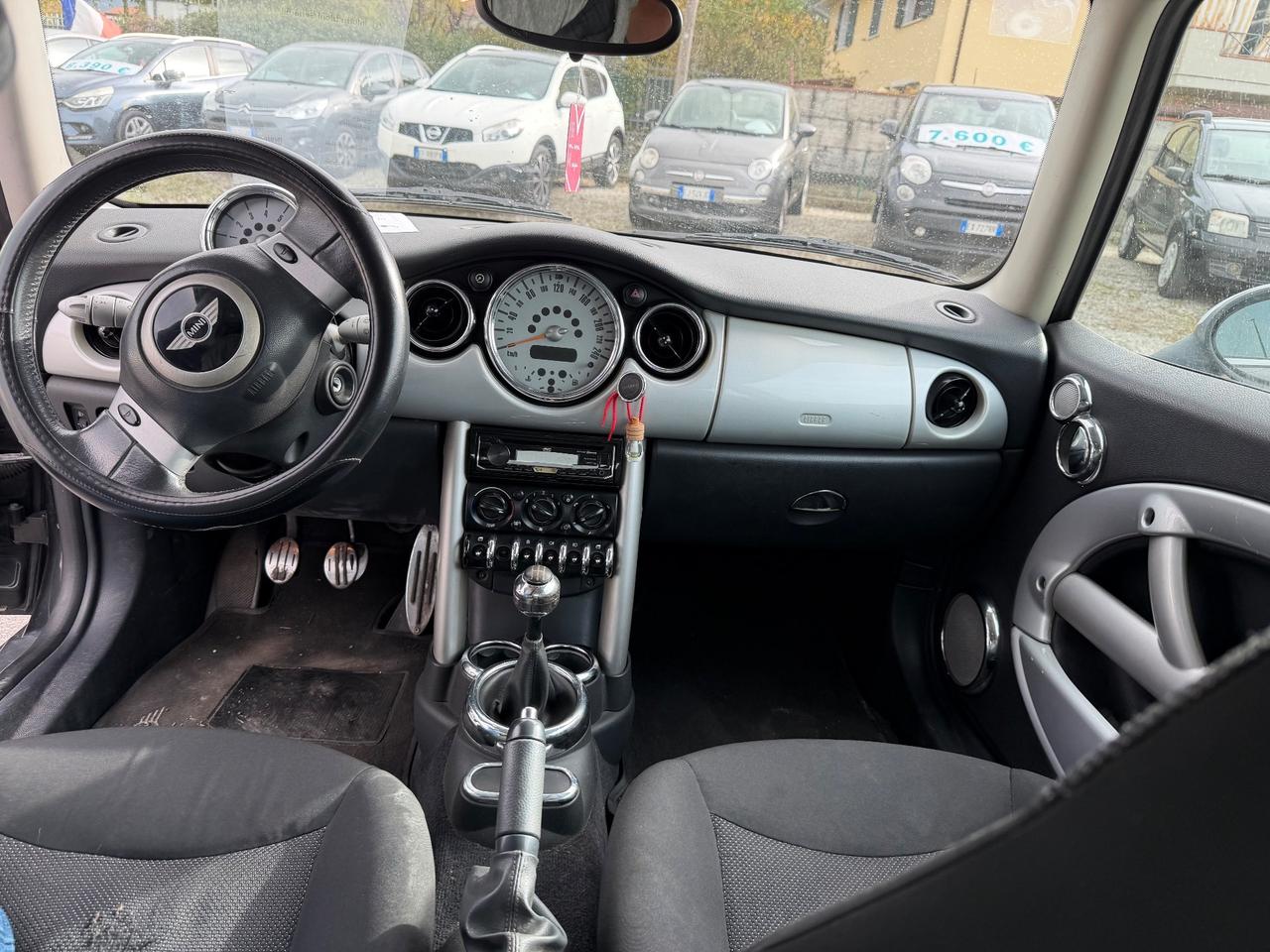 Mini 1.6 16V One de luxe