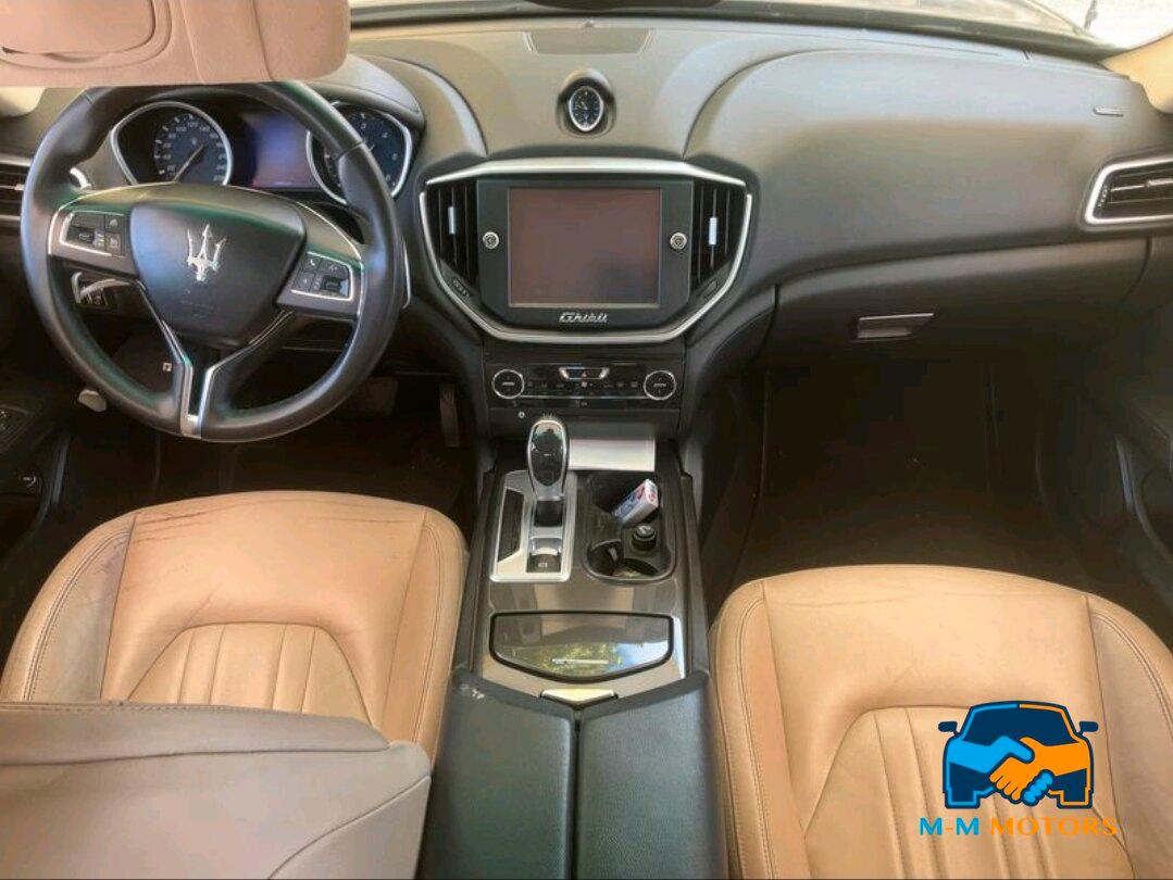 Maserati Ghibli 3.0 V6 ds 250cv auto