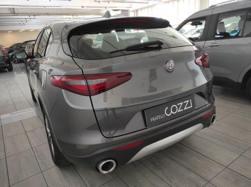 Alfa Romeo Stelvio 2.2 Turbodiesel 190 CV AT8 RWD Business