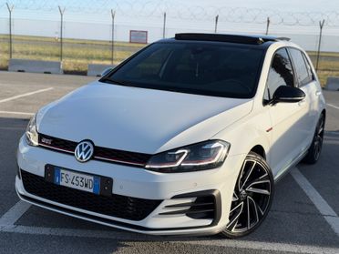 Volkswagen Golf GTI Performance 2.0 245 CV TSI DSG
