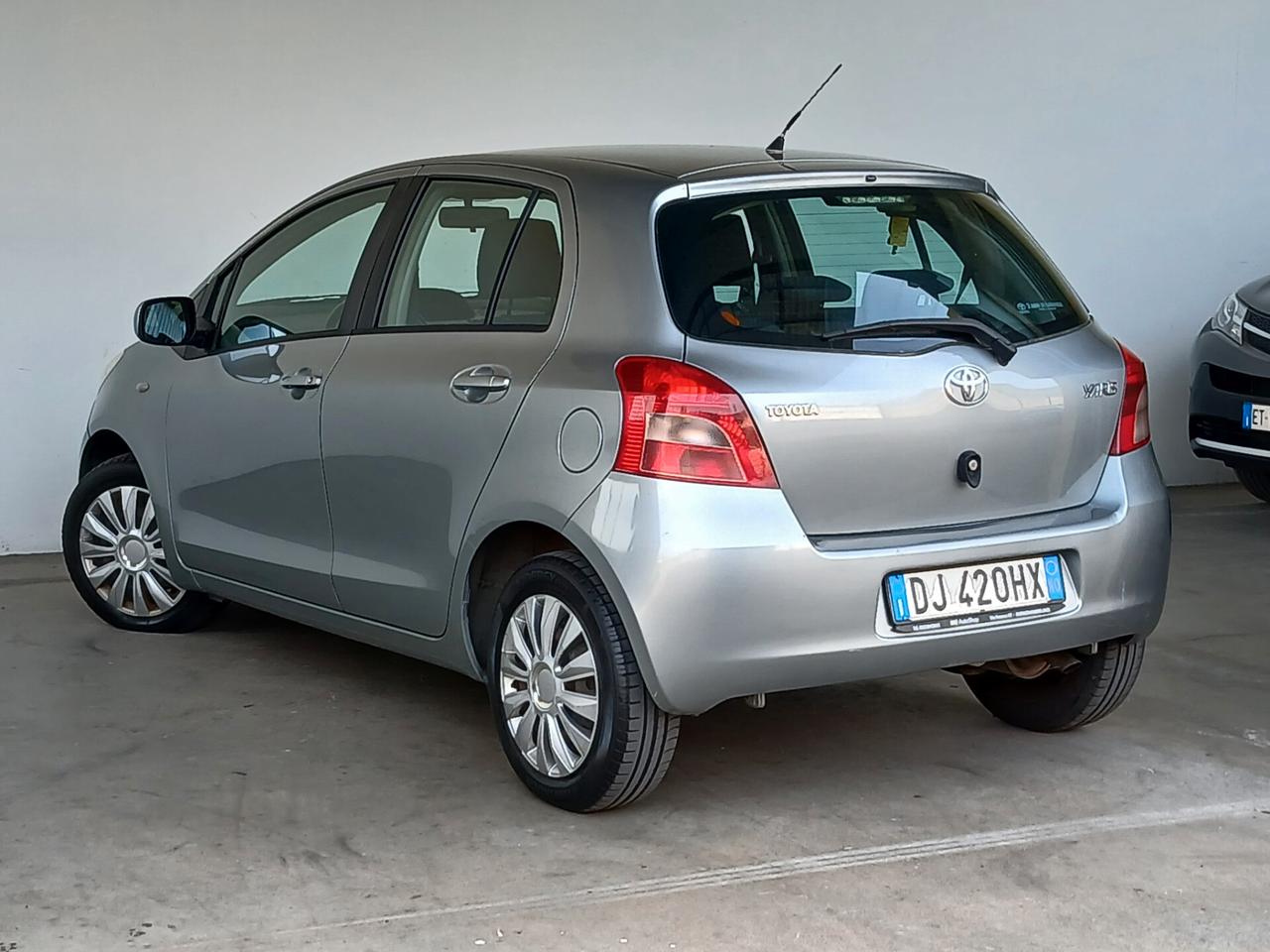 Toyota Yaris OK NEOPATENTATI 4 CILINDRI