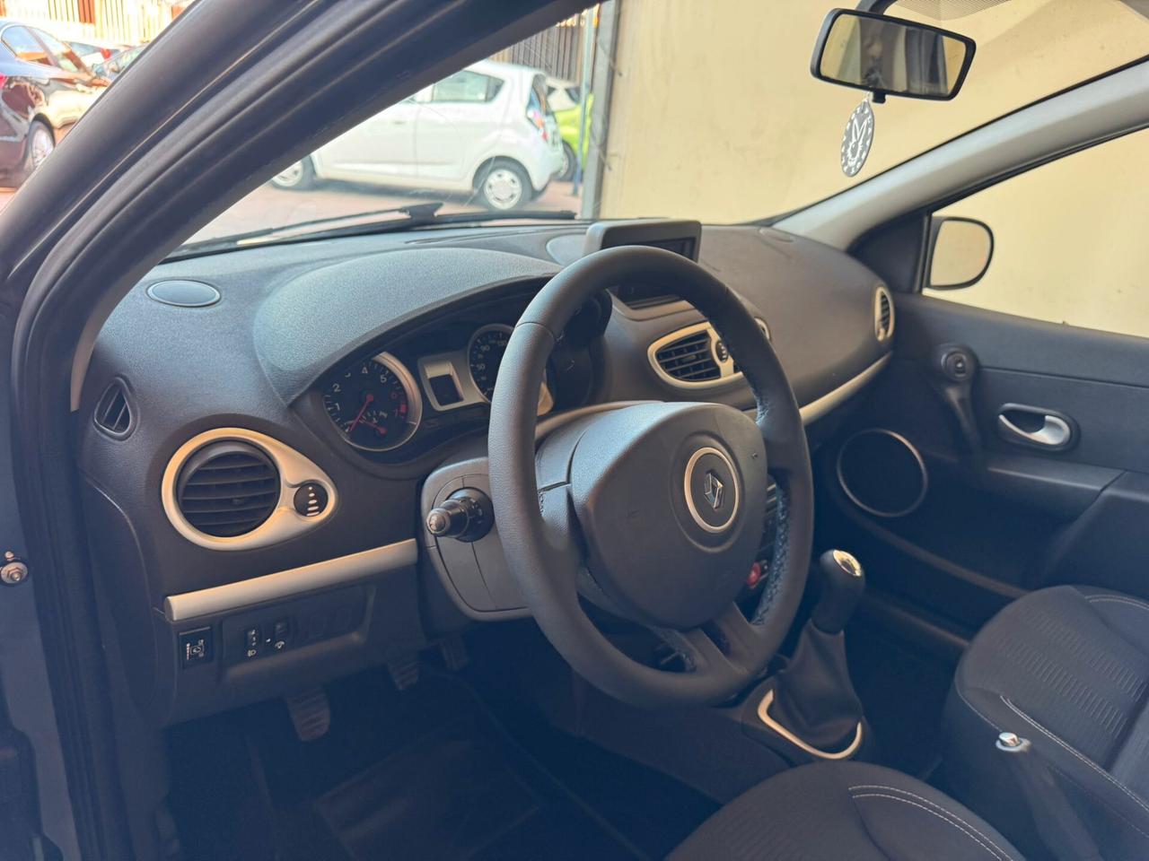 Renault Clio Storia 1.2 5 porte GPL Confort