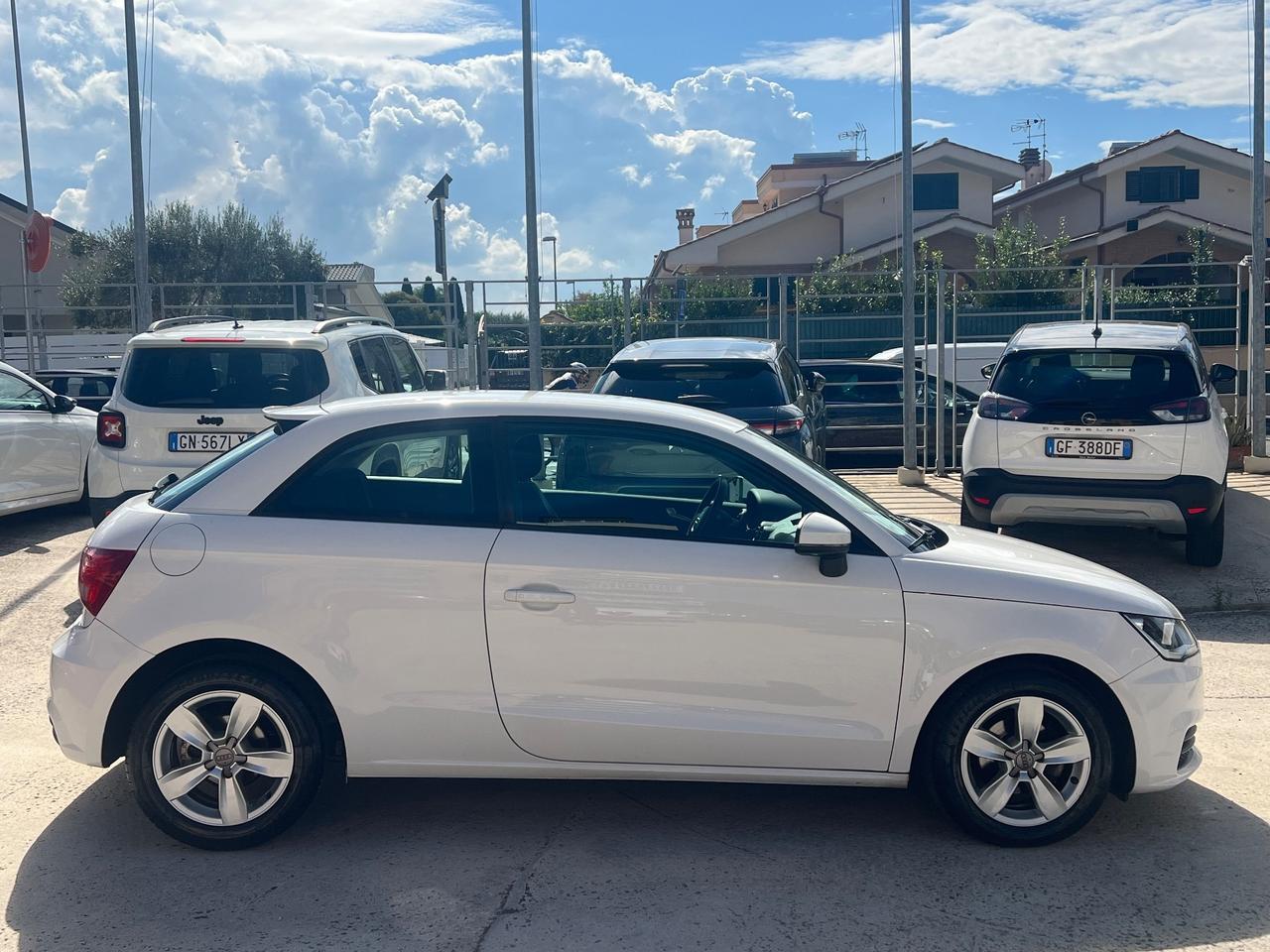 Audi A1 1.0 TFSI ultra Metal plus