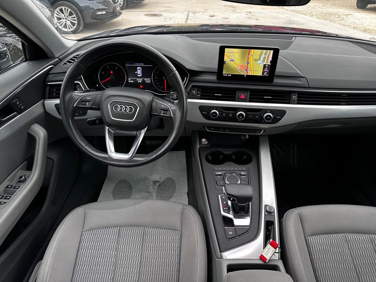 Audi A4 Avant 2.0 TDI 122 CV S tronic