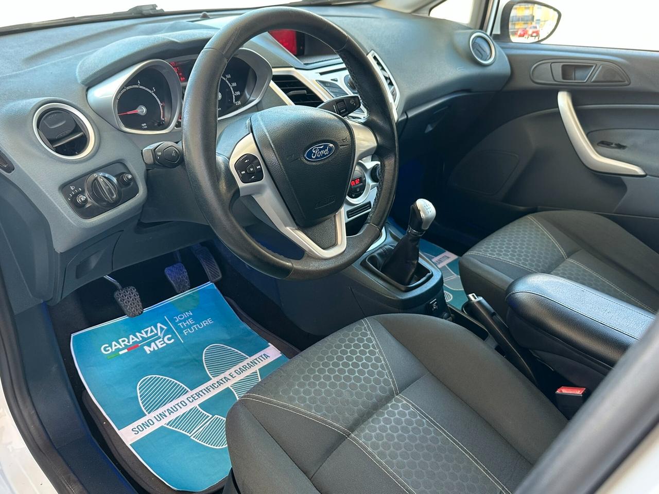 Ford Fiesta 1.4 5 porte Bz.- GPL Titanium