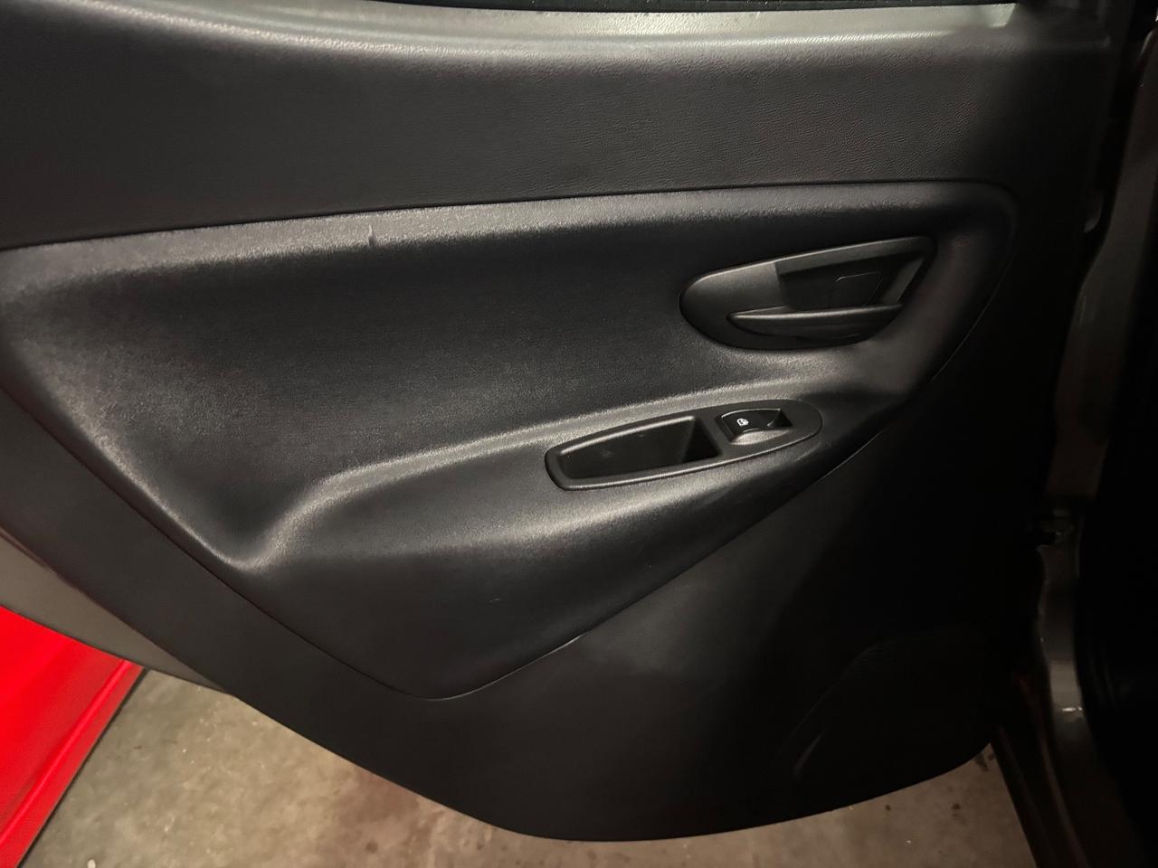 Lancia Ypsilon 1.0 | HYBRID GOLD | OK NEOPATENTATI