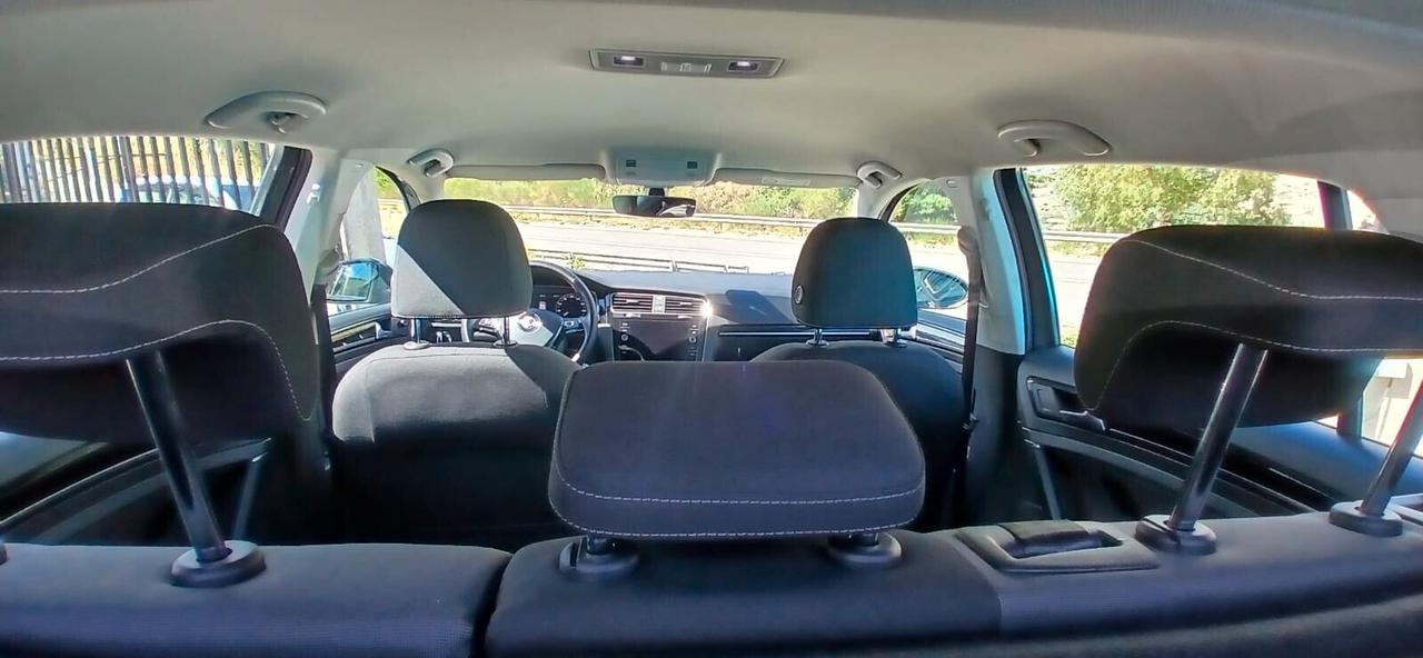Volkswagen Golf 7.5 ° 1.6 TDI Executive - 2018
