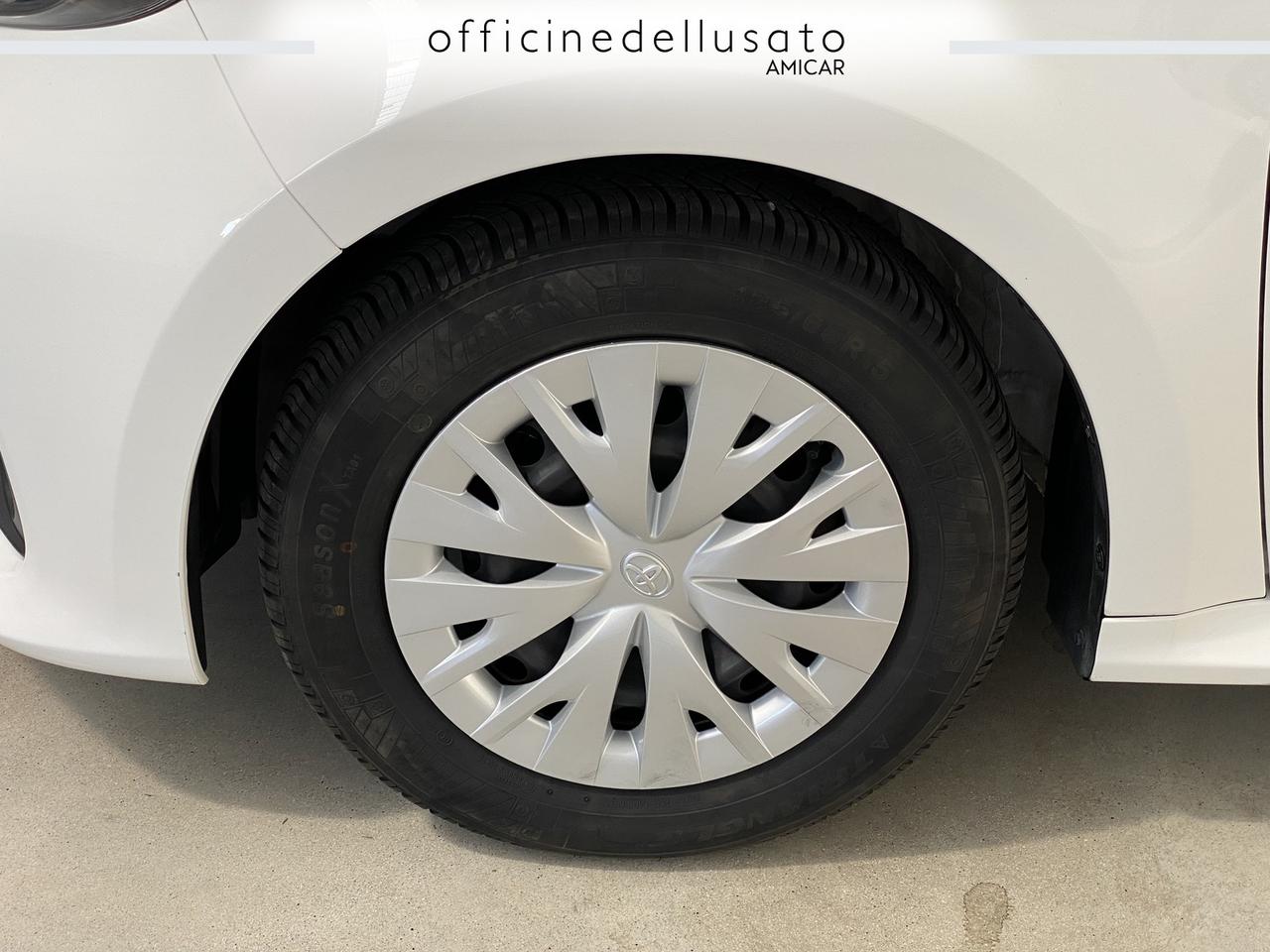 Toyota Yaris 1.0 vvt-i active