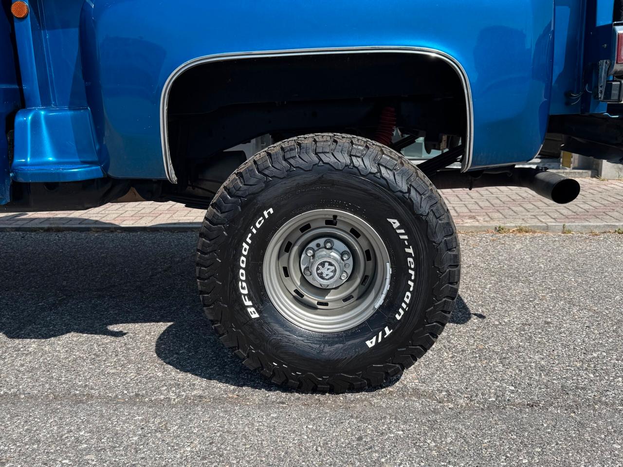 Chevrolet Silverado Big Foot