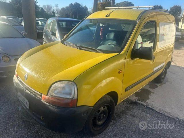 RENAULT Kangoo A 180 CDI Elegance