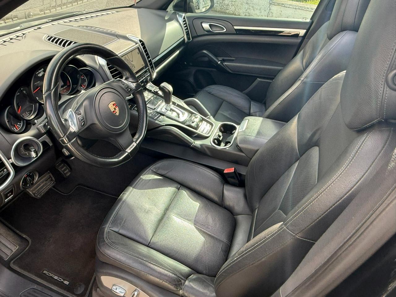 Porsche Cayenne 3.0 Diesel 245 cv Tetto