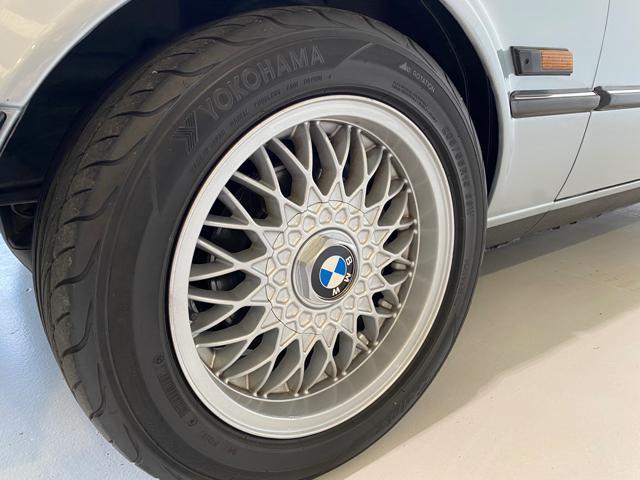 BMW 320 320 I TC BAUR