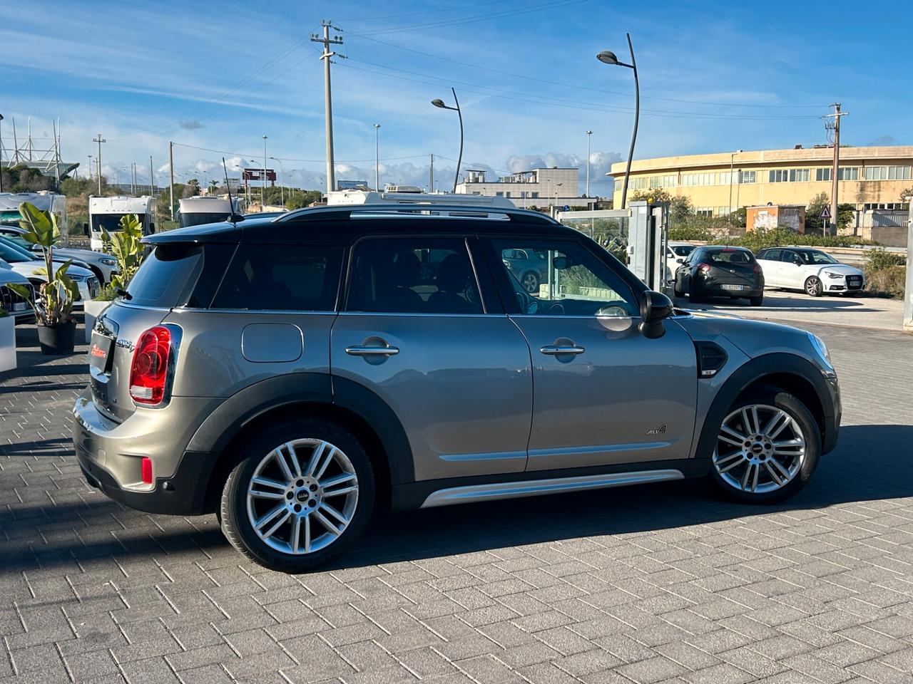 MINI Cooper D Countryman 2.0 all4 auto my18