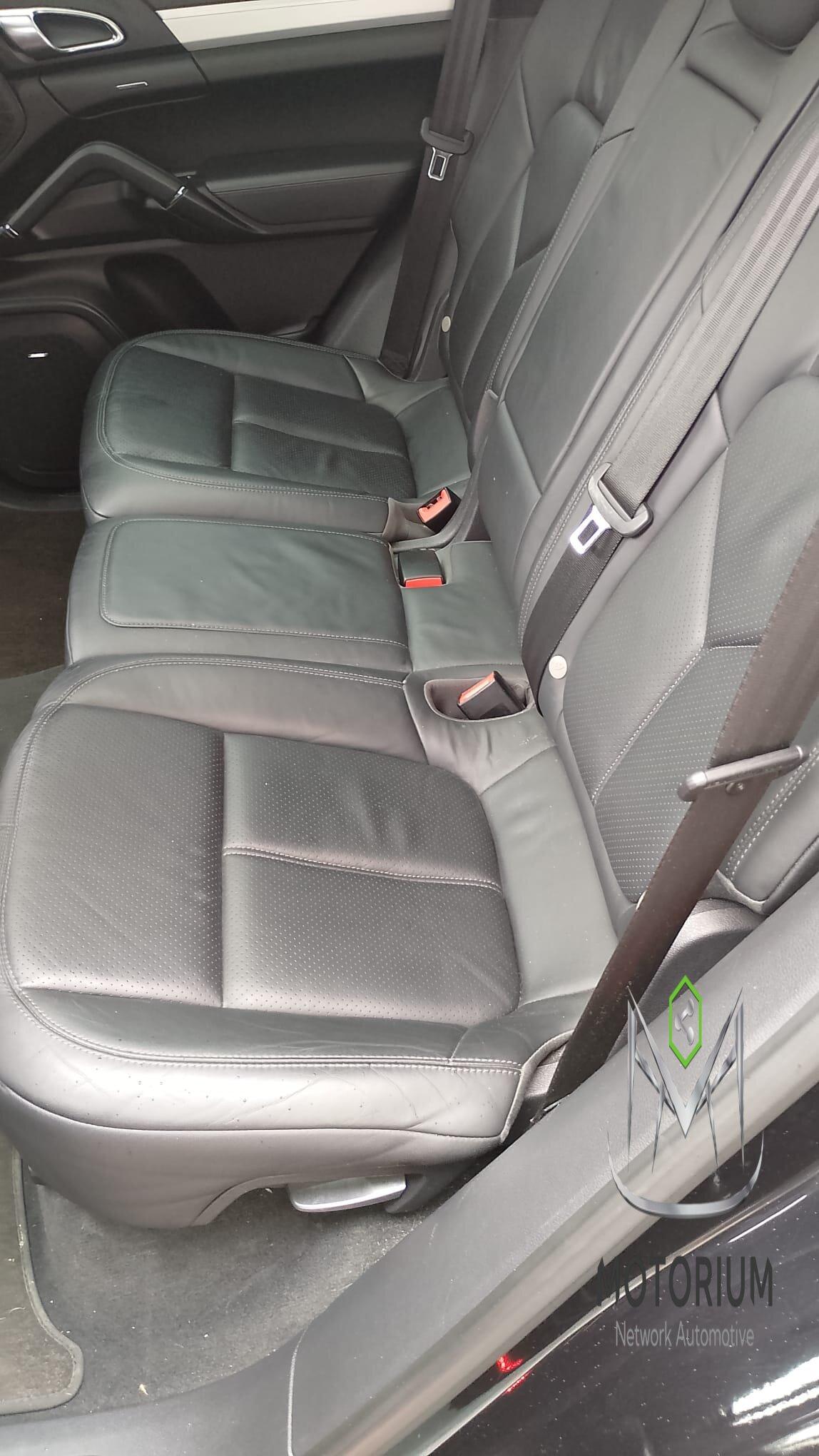 Porsche Cayenne Diesel 3.0 V6 245 CV Tiptronic