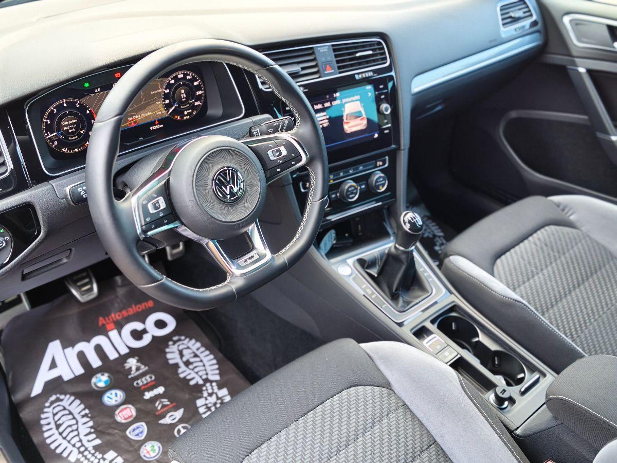 VOLKSWAGEN Golf 7.5 1.4 TSI 125 CV Executive R-Line