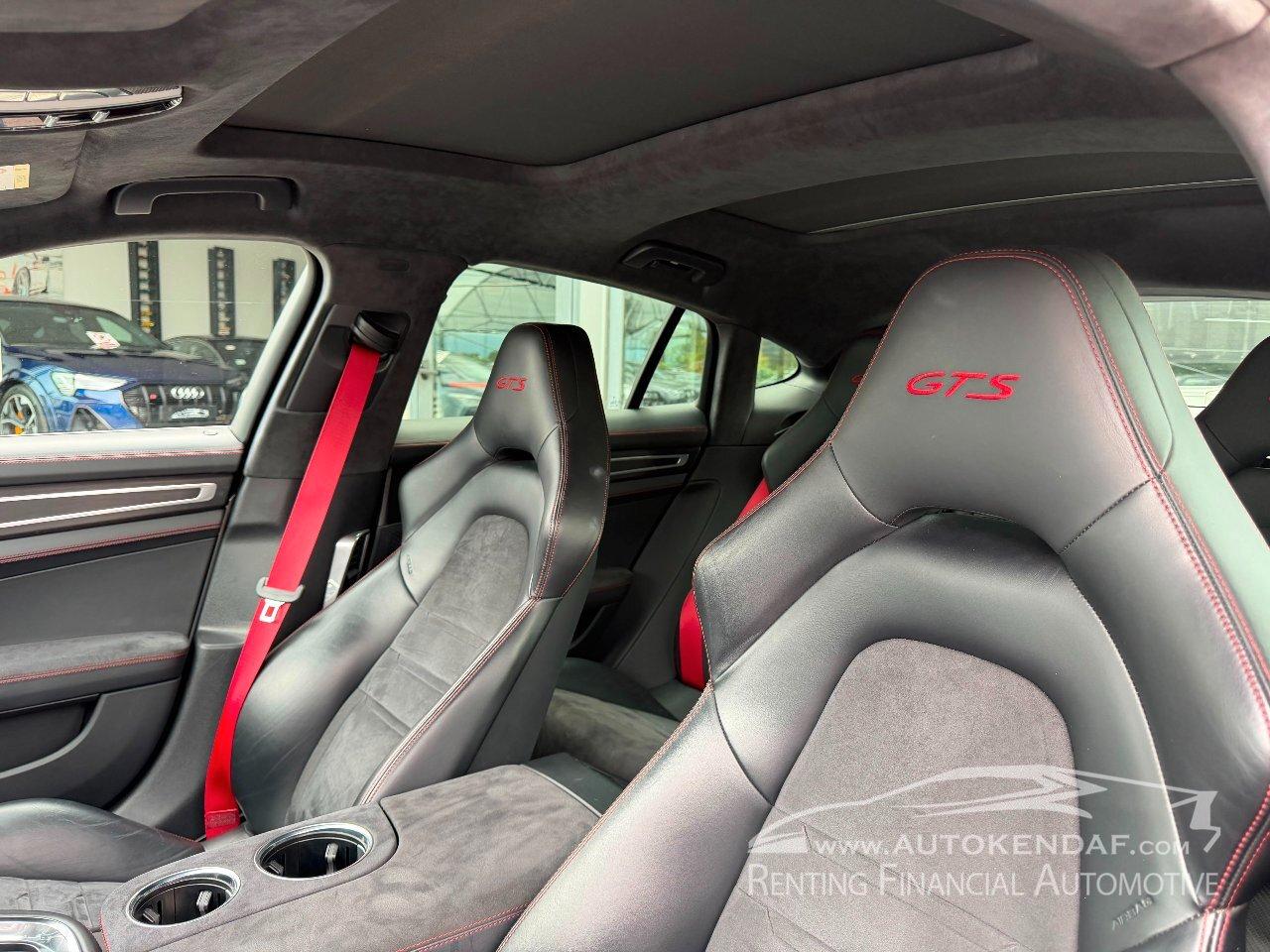 Porsche Panamera 4.0 GTS auto