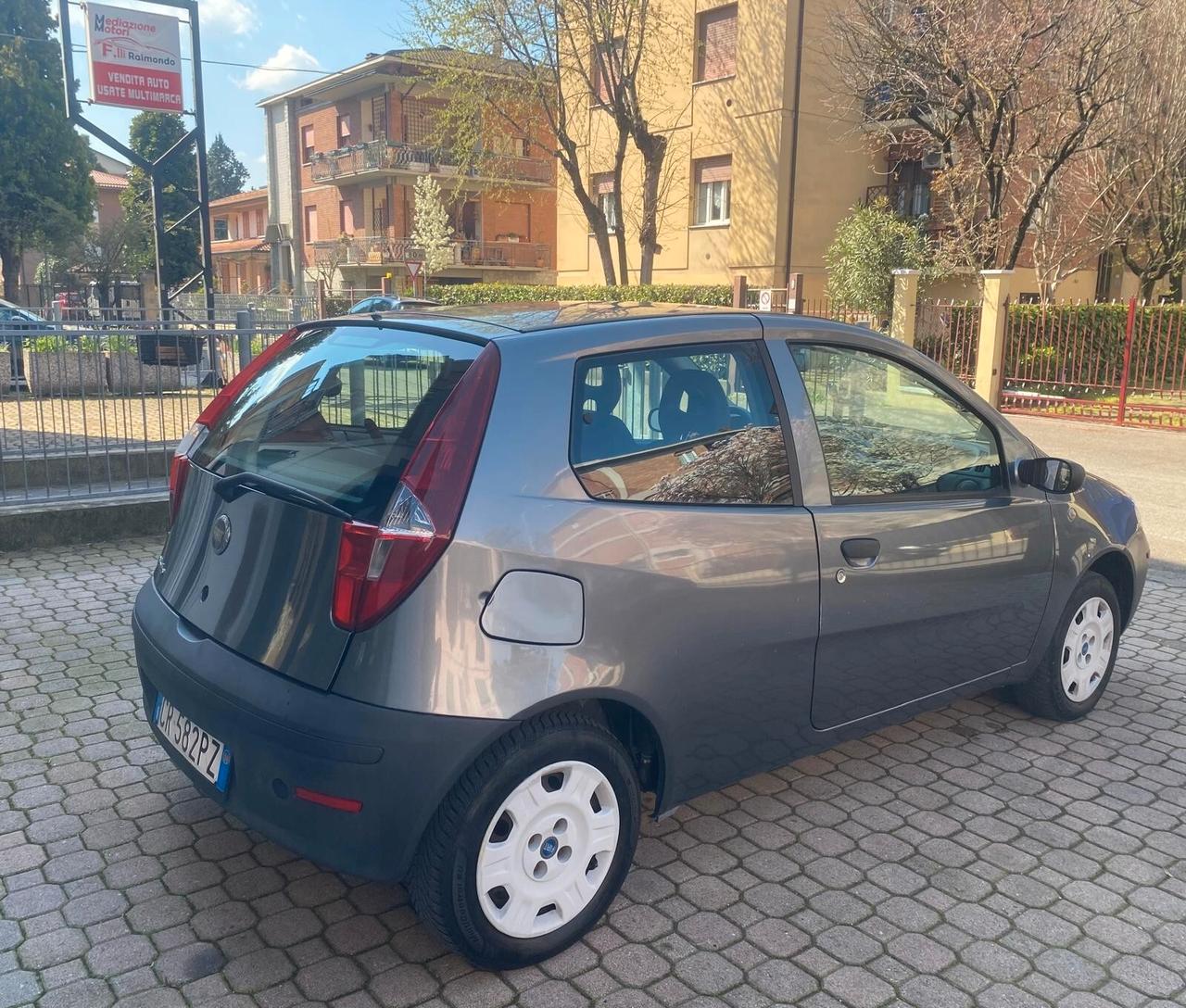 Fiat Punto 1.2 139.000KM OK NEOPATENTATI