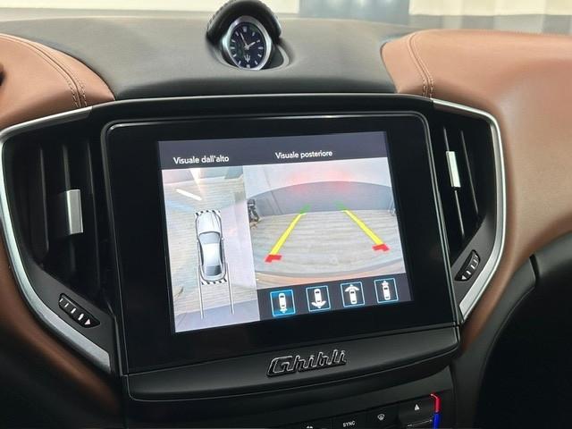 Maserati Ghibli V6 430 CV Q4 Granlusso