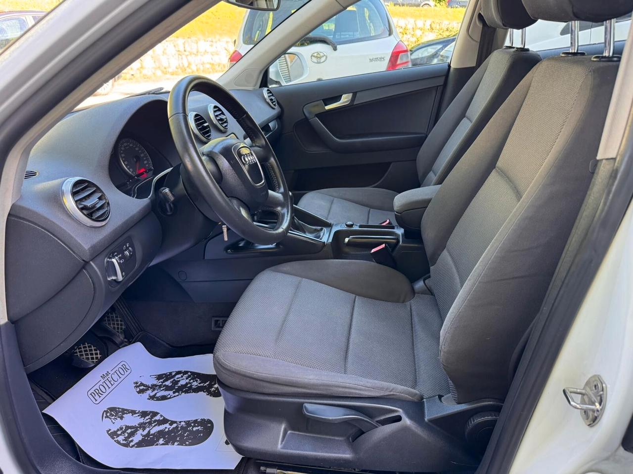 Audi A3 SPB 1.6 TDI 90 CV Ambition GARANZIA 1 ANNO