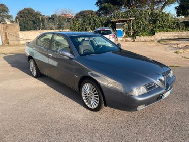 Alfa Romeo 166 2.4 JTD cat Distinctive