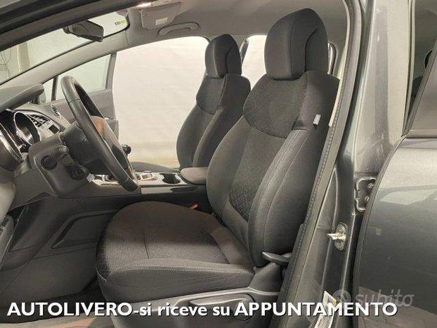 PEUGEOT 3008 1.6 HDi 115CV Active