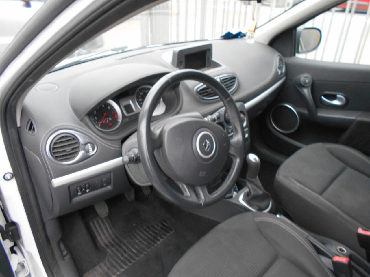 RENAULT CLIO 1.2 100 cv 5p