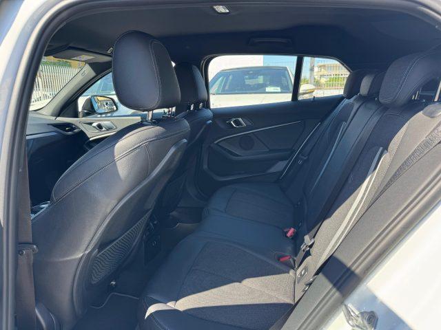 BMW 116 d 5p. Advanced Automatica