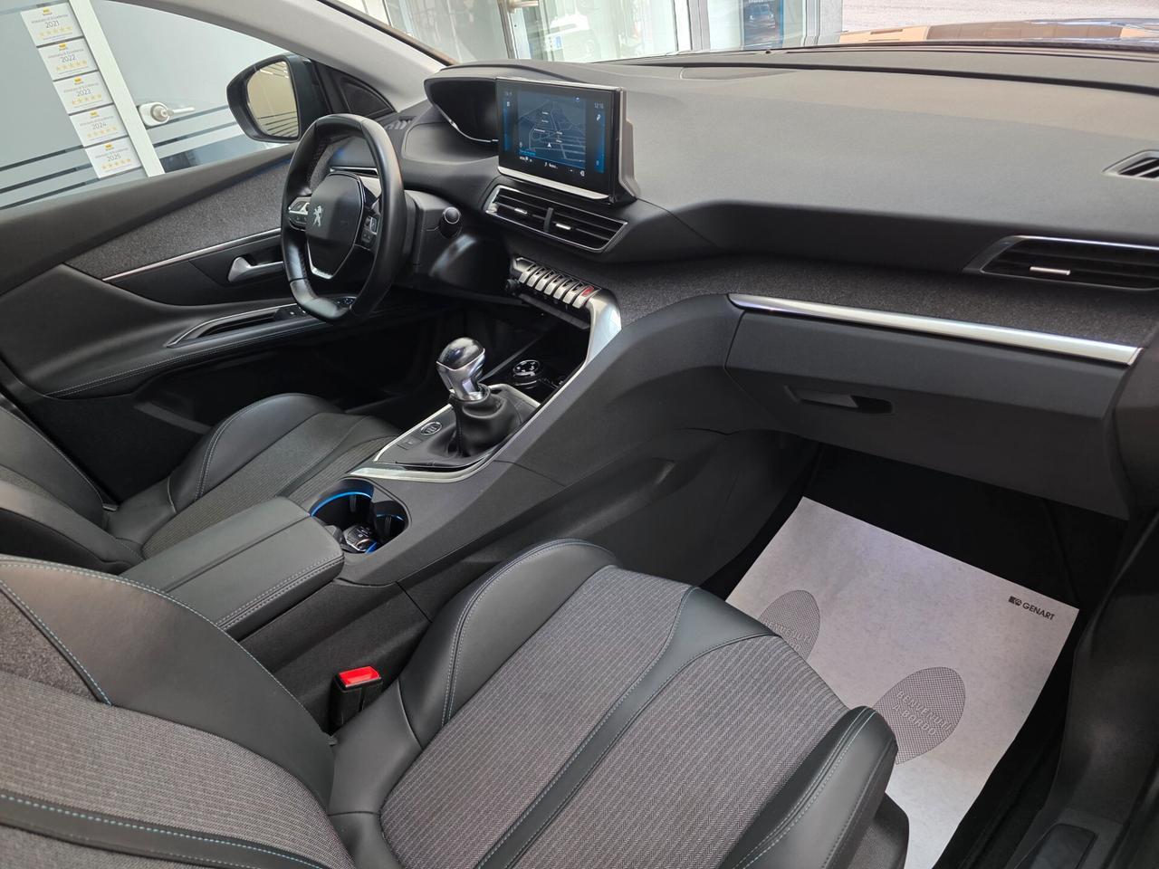 Peugeot 3008 BlueHDi 130 S&S Allure