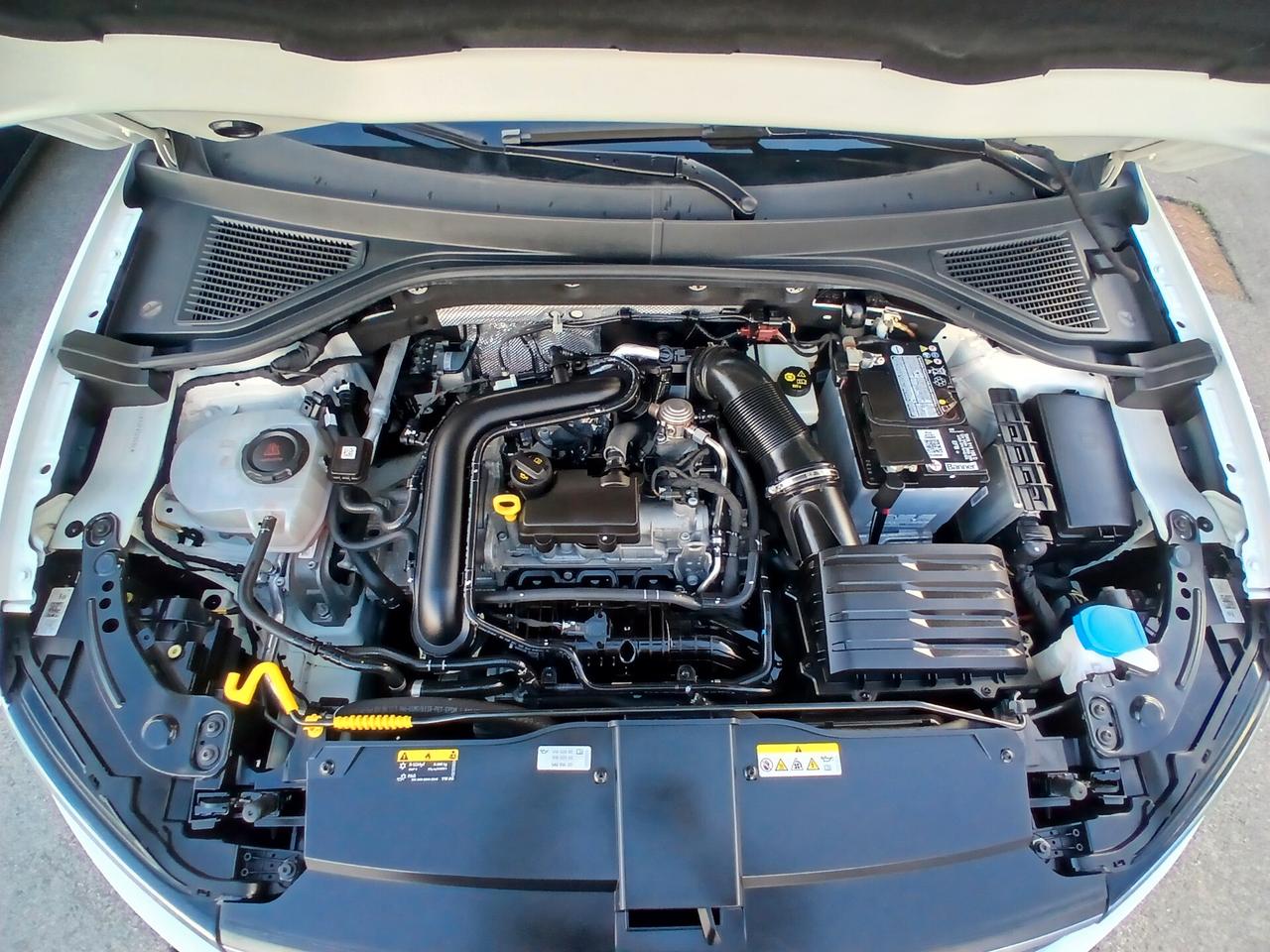 Volkswagen T-ROC 1.0 TSI 110CV BENZINA 2023