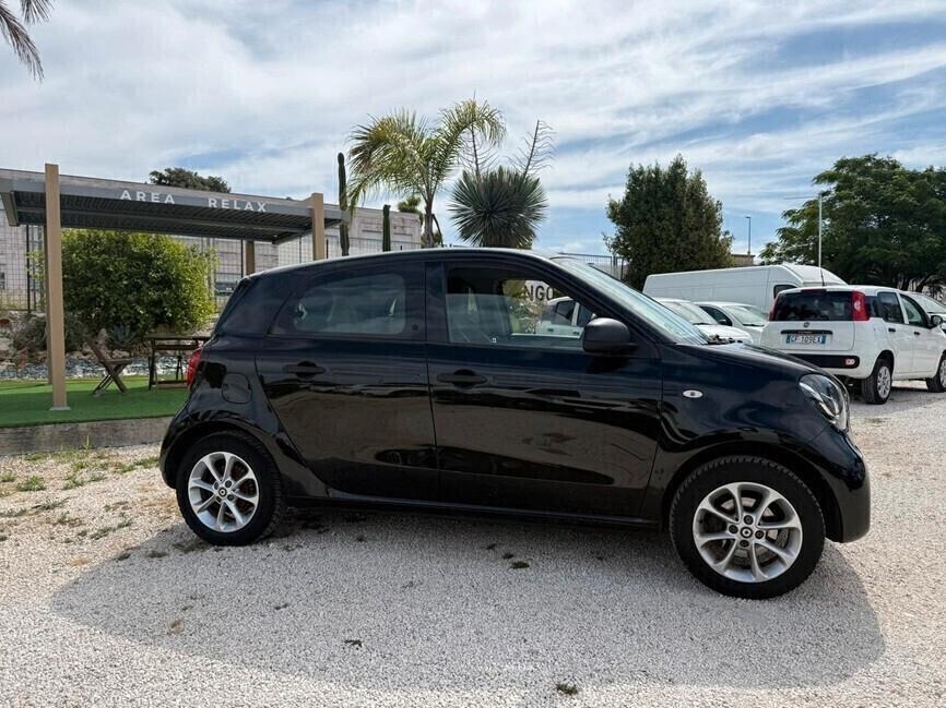 Smart ForFour 70 1.0 Passion