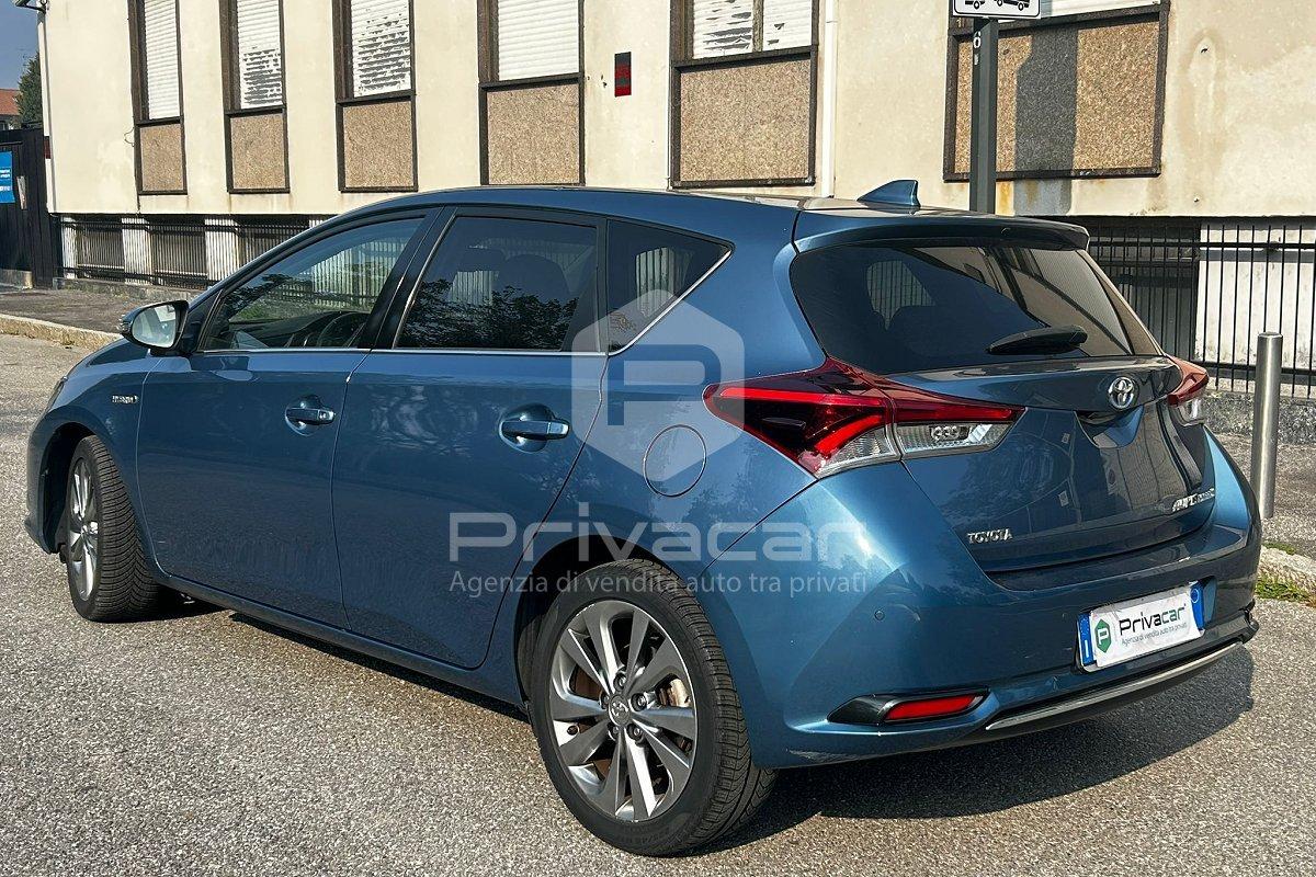 TOYOTA Auris 1.8 Hybrid Lounge