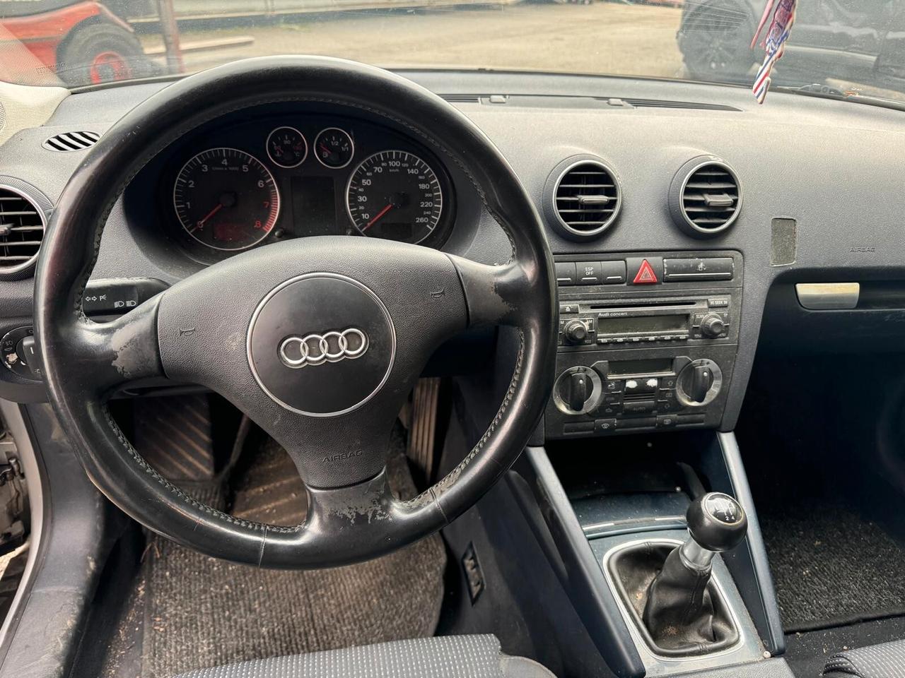 Audi A3 1.6 Ambition - solo per pezzi di ricambio