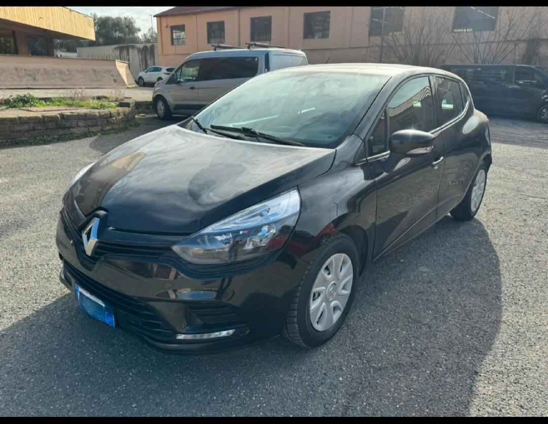 Renault Clio 1.2 75Cv VARI COLORI E CILINDRATE