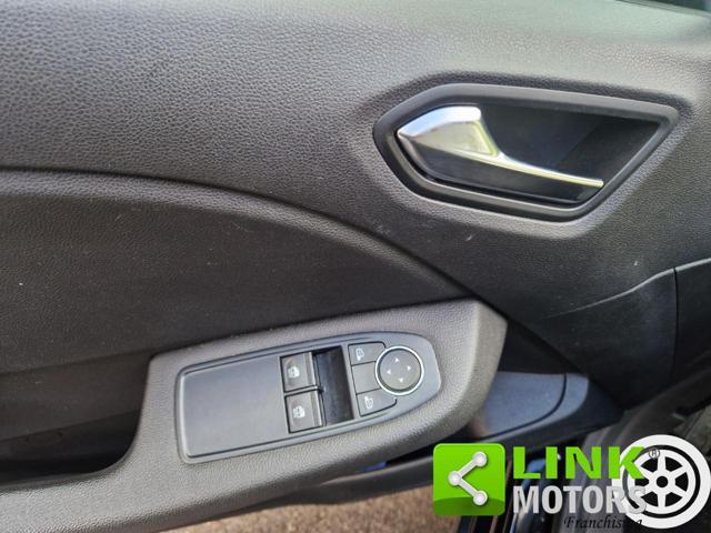RENAULT Clio TCe 90 CV 5 porte Intens UNICO PROP.
