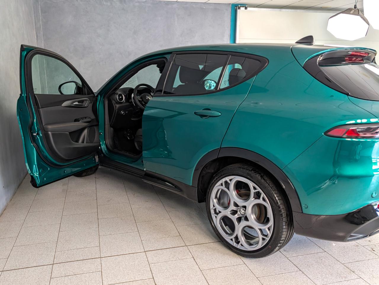 Alfa Romeo Tonale 1.6 130cv TCT6 Veloce
