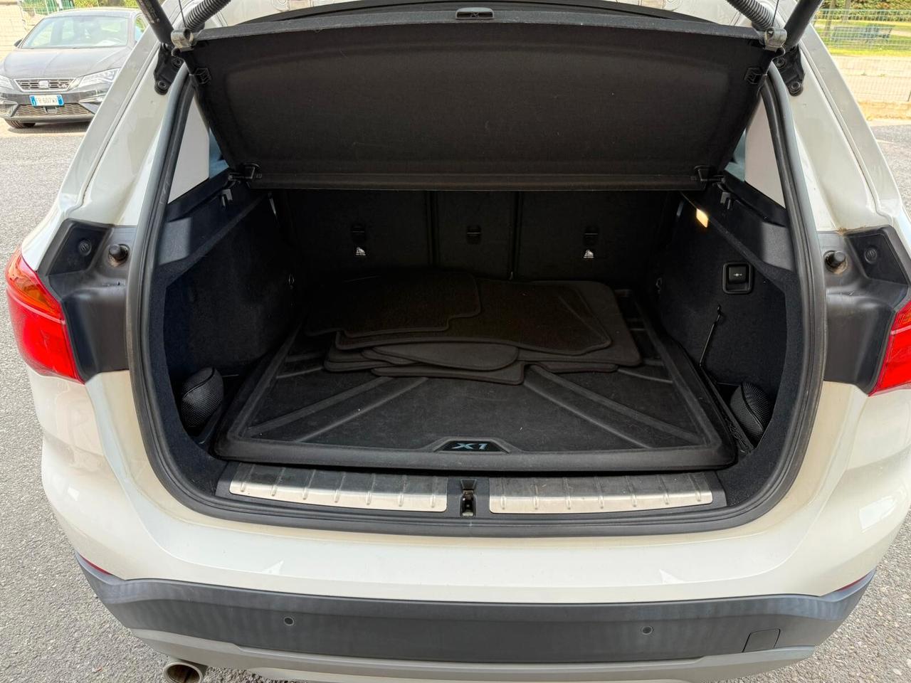 Bmw X1 sDrive16d xLine
