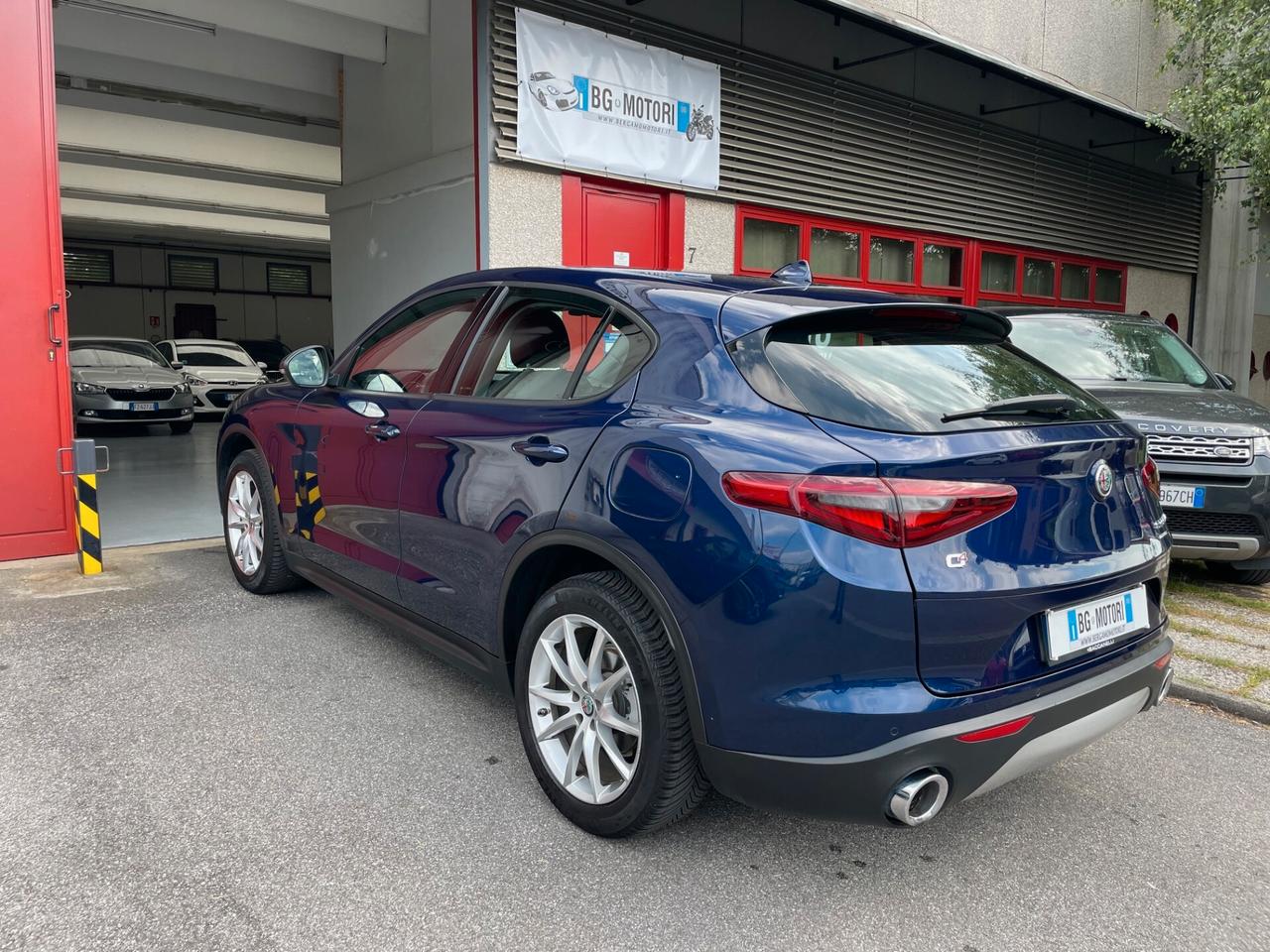 Alfa Romeo Stelvio 2.2 Q4 autom . GARANZIA PEMUTE