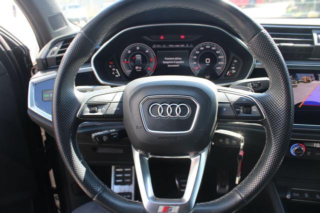 AUDI Q3 SPB 35 TDI quattro S tronic Identity Black