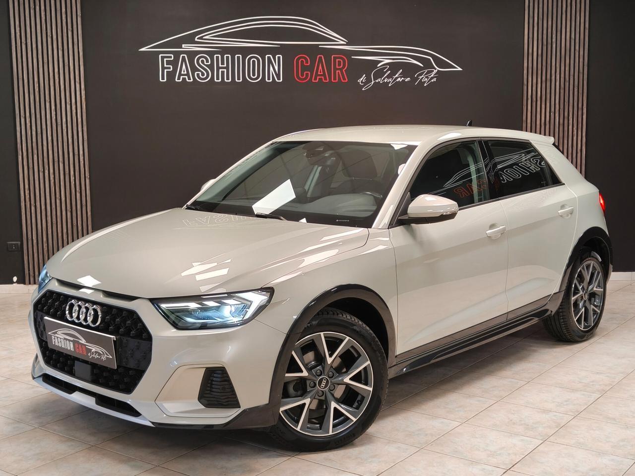Audi A1 allstreet 30 TFSI Admired