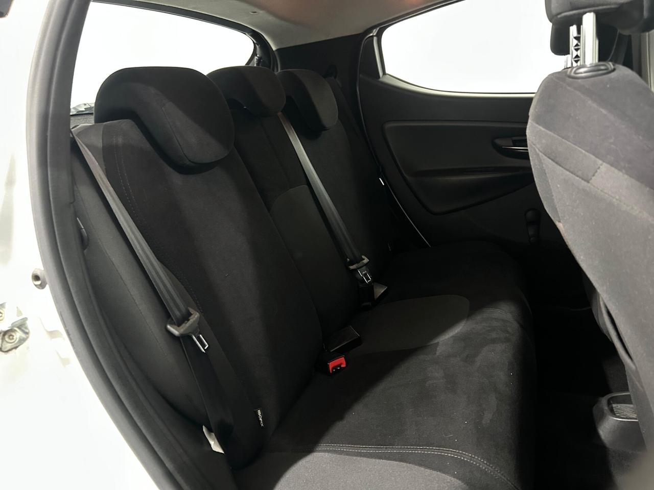 Lancia Ypsilon 1.2 69 CV 5 porte GPL Ecochic Gold