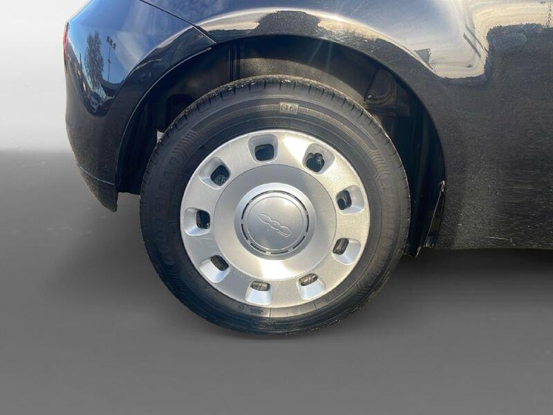 FIAT 500 500 1.0 Hybrid Red