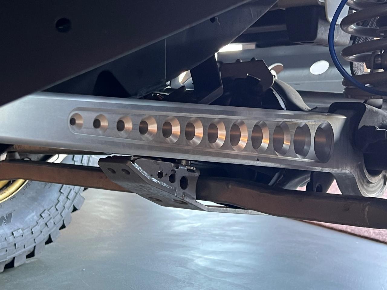 Land Rover Defender 110 2.4 TD4 High Capacity Pick Up E "The world's style"