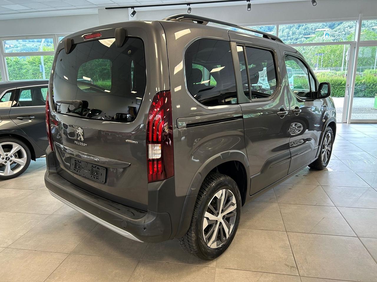 Peugeot Rifter BlueHDi 130 S&S GT Line Standard