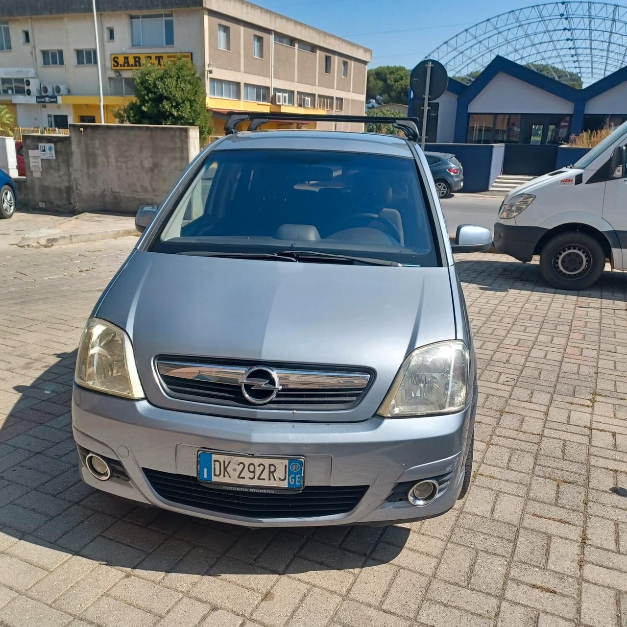 ECONOMICA MERIVA 1.7 CDI 177.288 KM