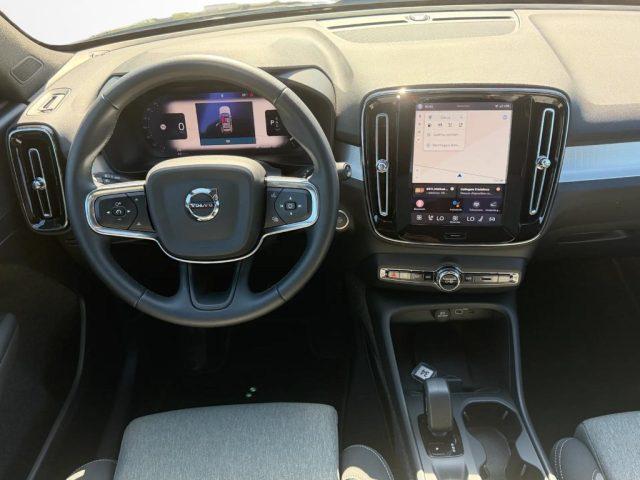 VOLVO XC40 B3 automatico Essential