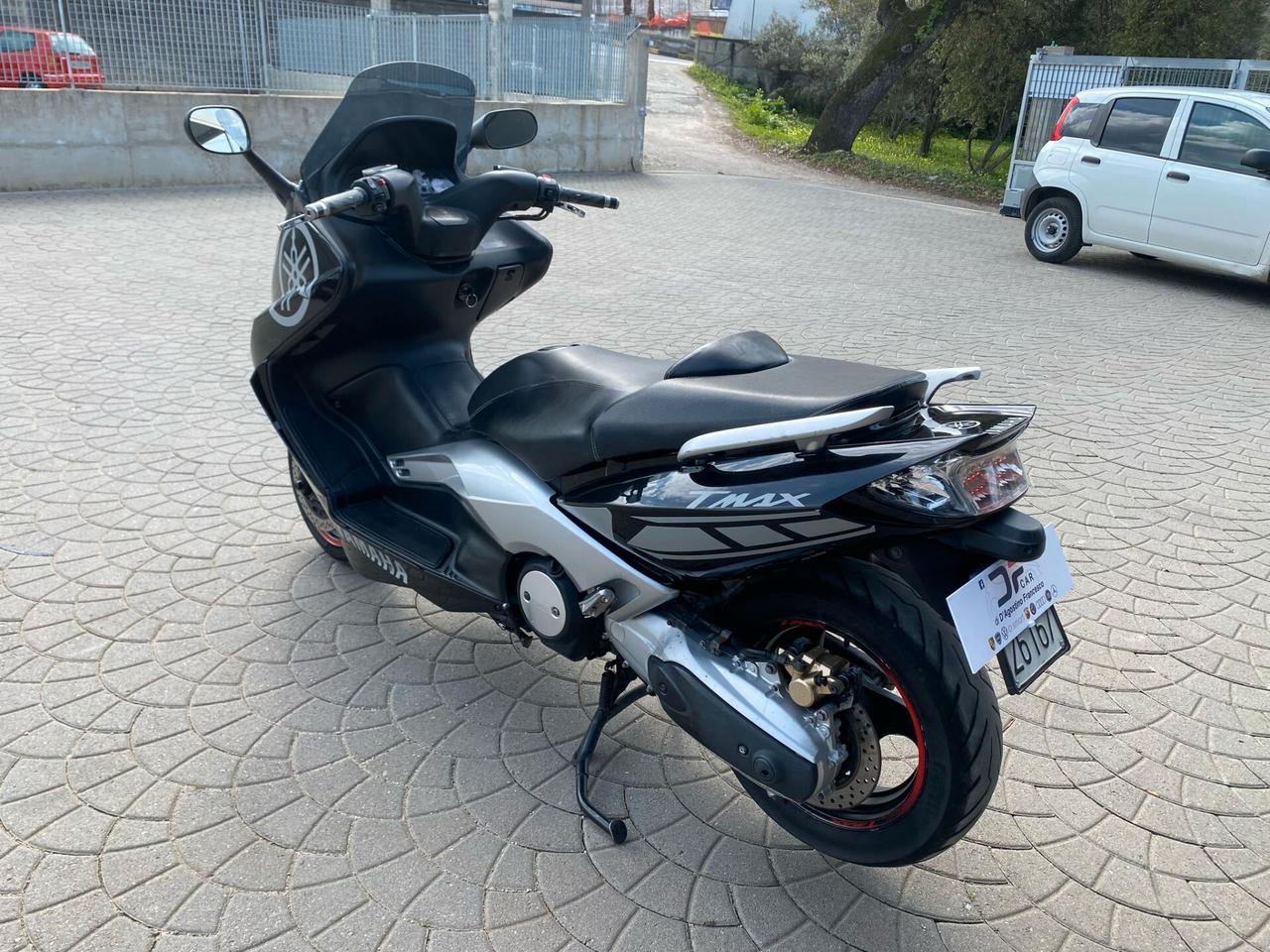 YAMAHA TMAX 500 SPECIAL EDITION