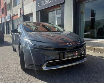 TOYOTA Prius 2.0 Plug-in Hybrid Lounge