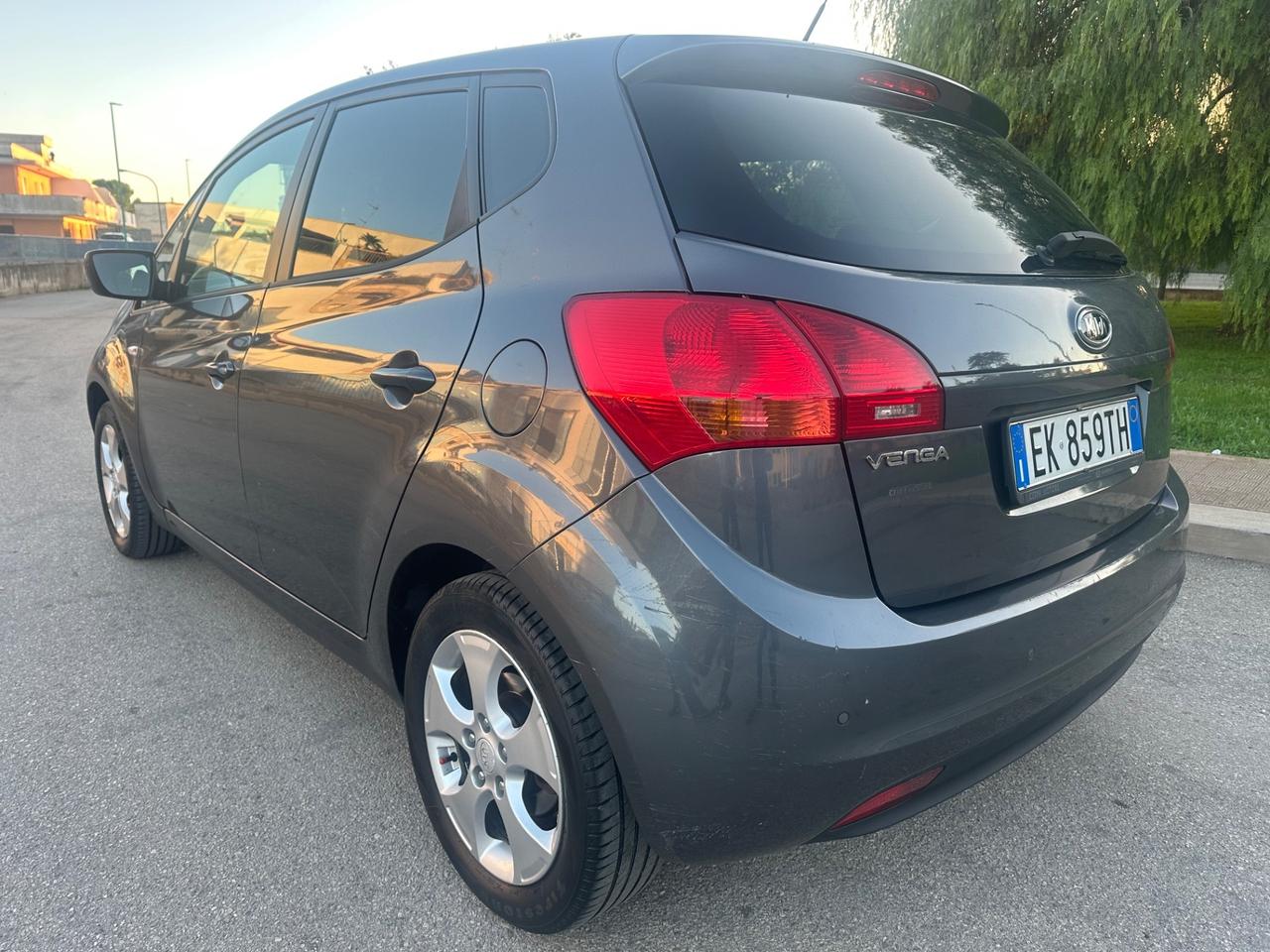 Kia VENGA 1.4 GPL 2012 - BASSI CONSUMI