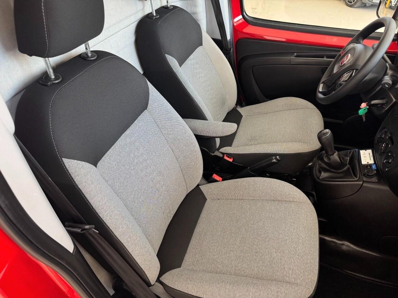 Fiat Fiorino 1.3 MJT 95CV Combinato Adventure M1
